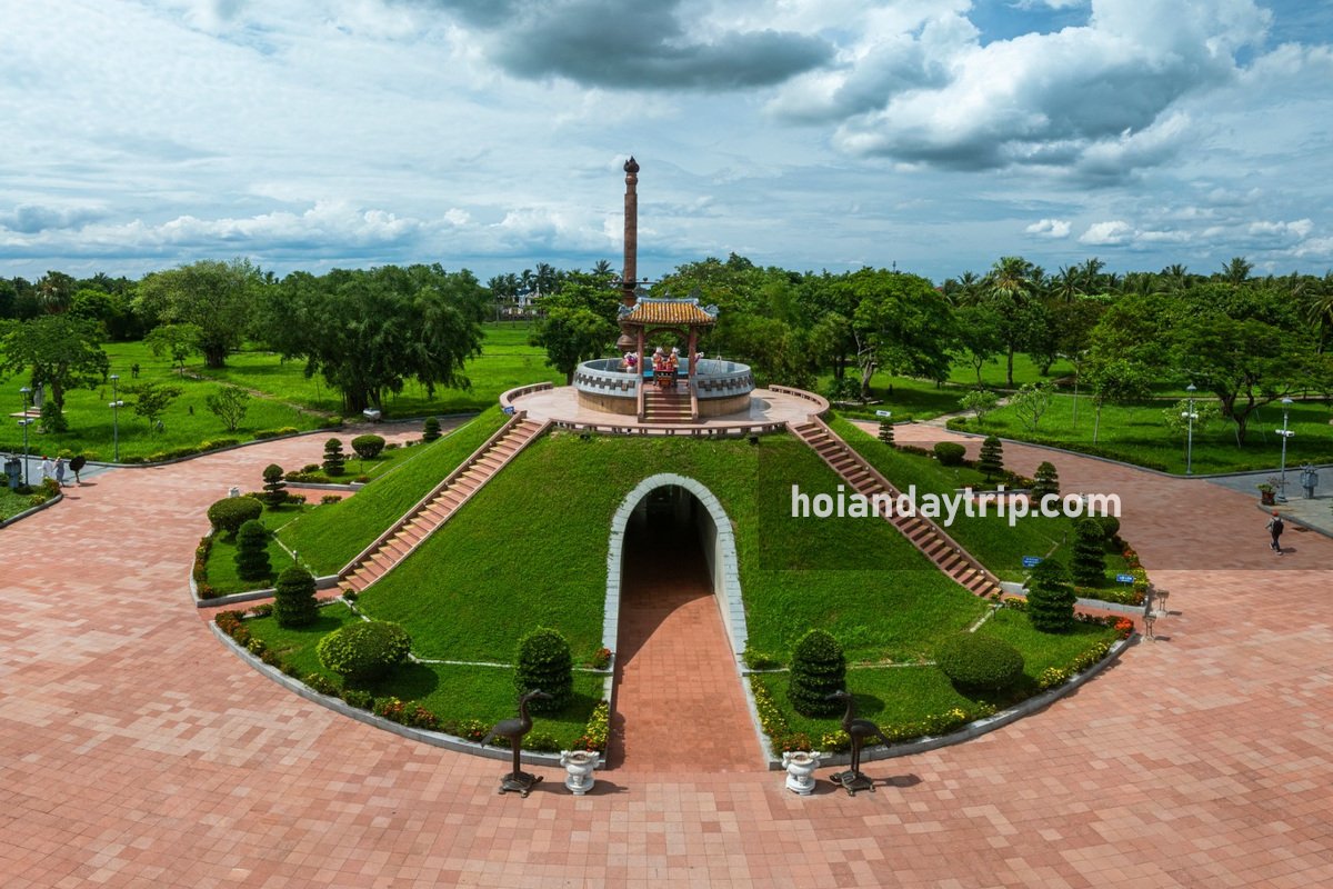 Quang Tri Citadel - Thing to Do in Vietnam Demilitarized Zone