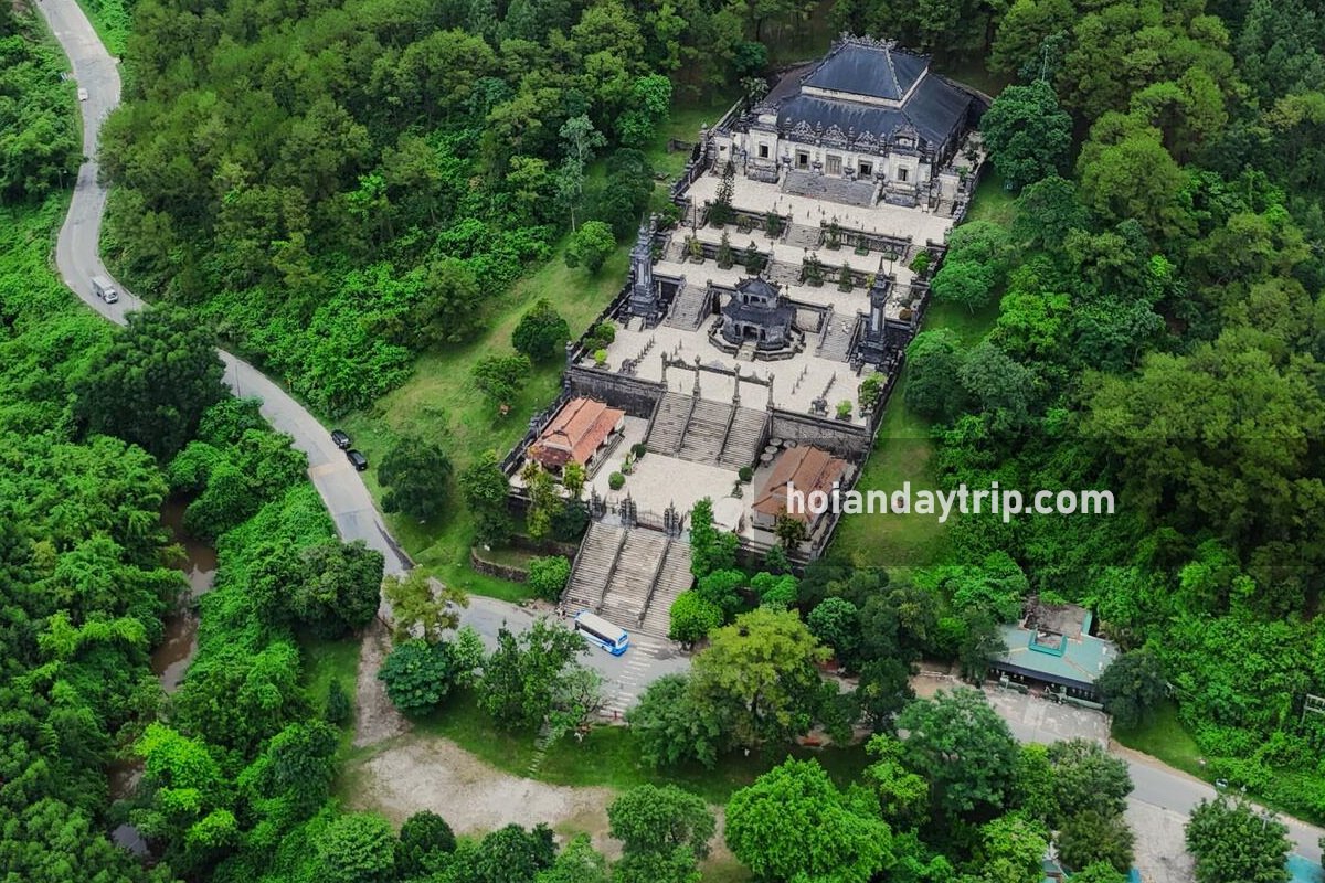 huyen khong cave marble mountains da nang vietnam
