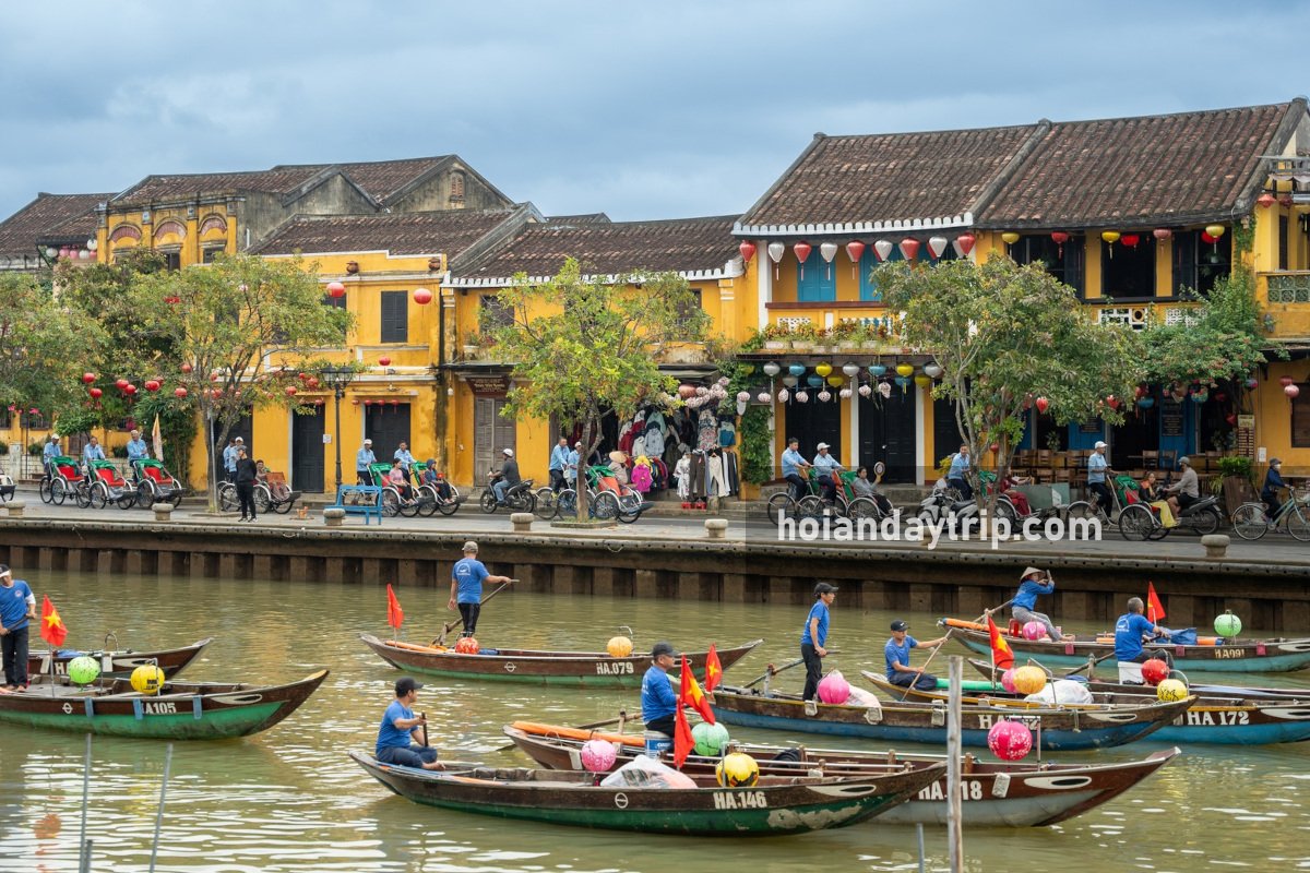 huyen khong cave marble mountains da nang vietnam