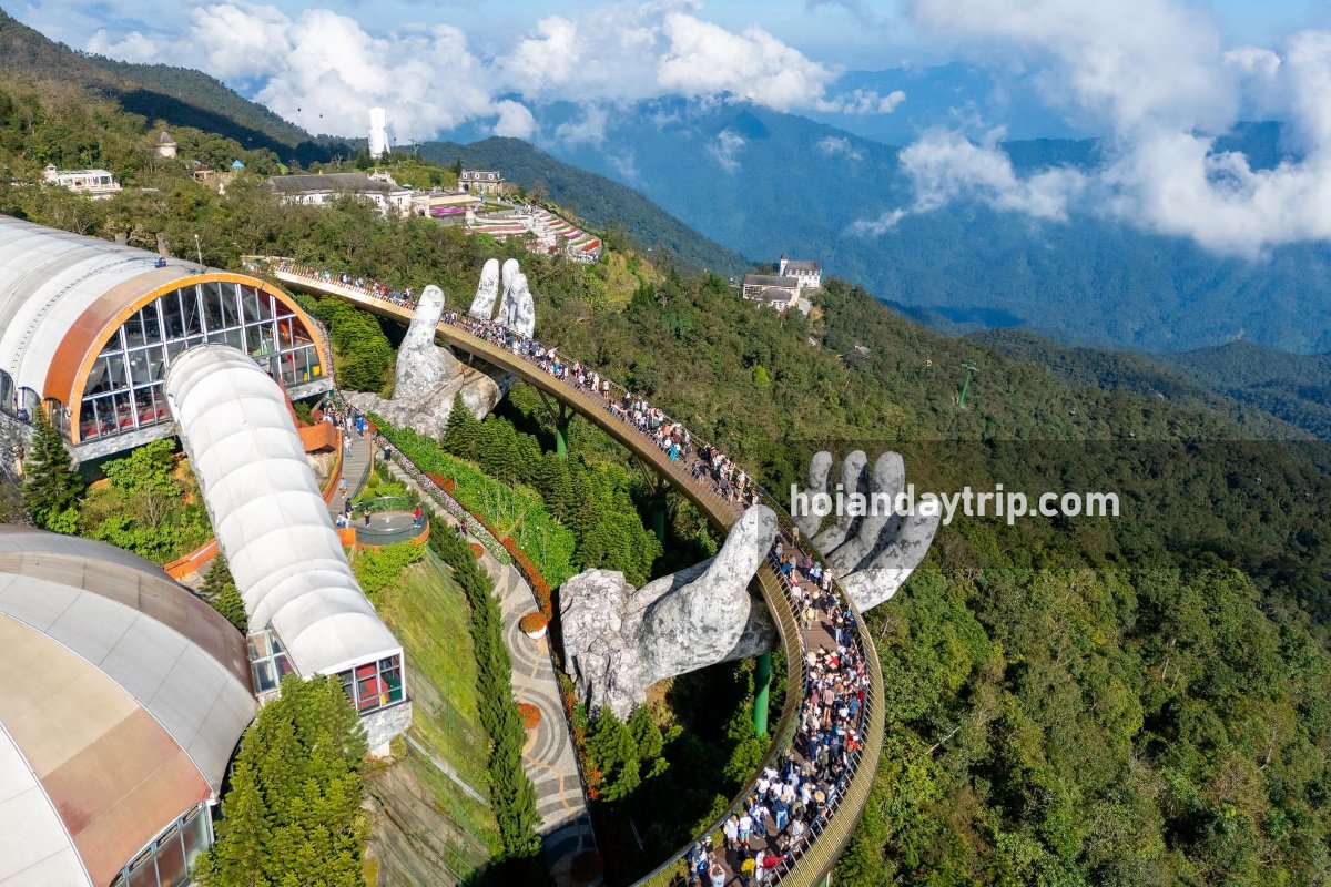 golden bridge aerial view 1